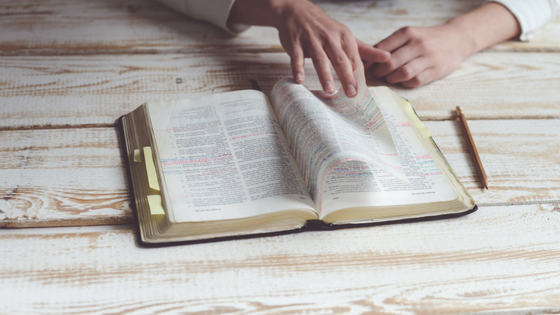 Impressive Permanent Pillar În ce fel e Biblia unică față de orice altă carte scrisă vreodată | Ana  scrie